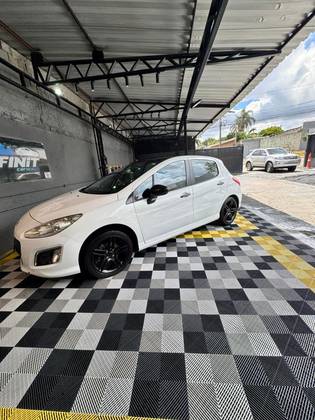 PEUGEOT 308 2.0 ALLURE 16V FLEX 4P AUTOMÁTICO